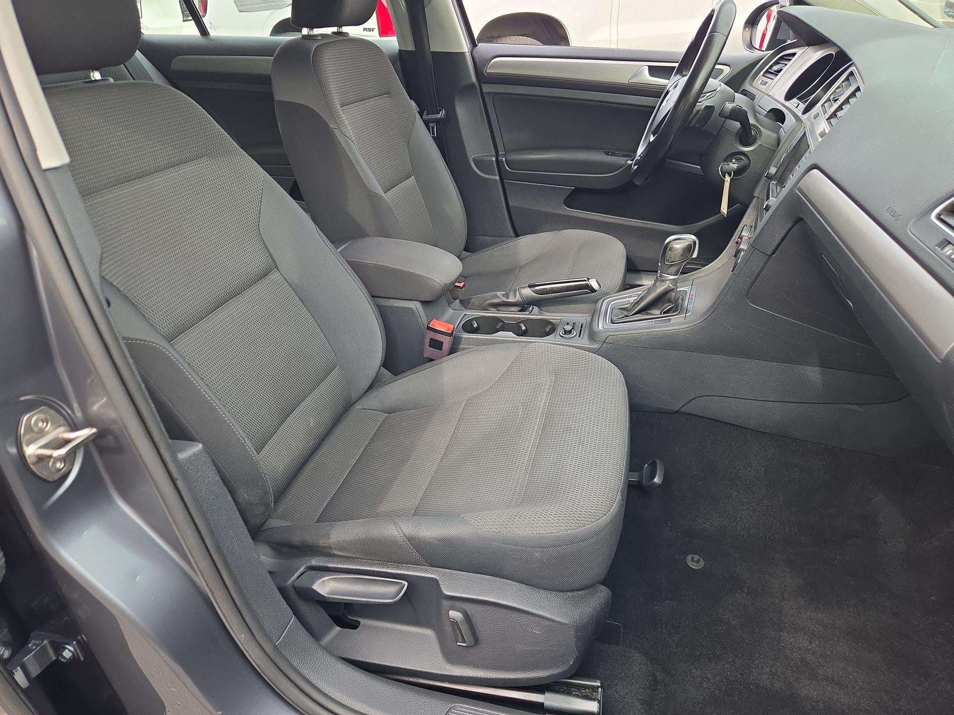 2017 Volkswagen Golf SportWagen TSI S