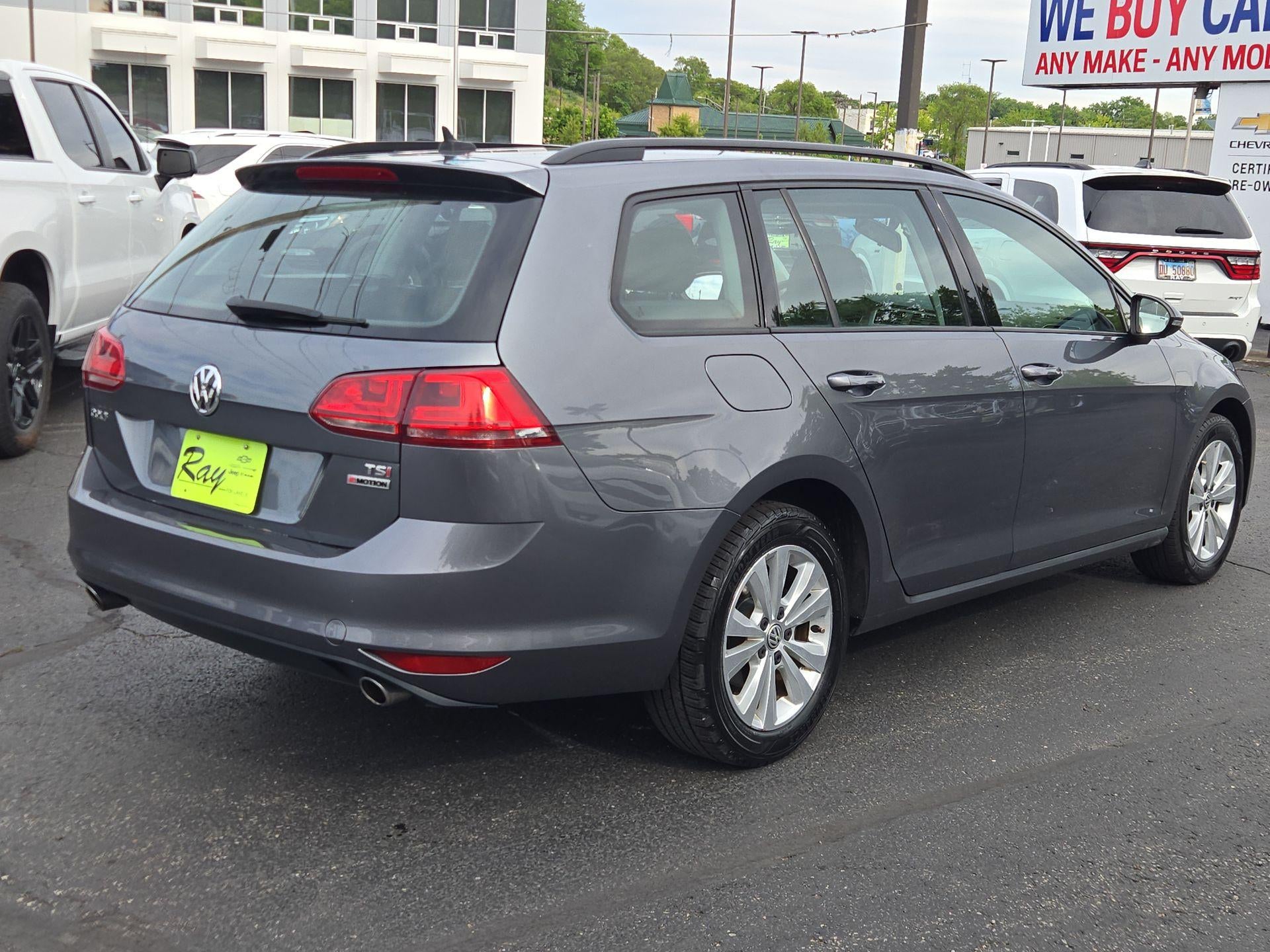 2017 Volkswagen Golf SportWagen TSI S