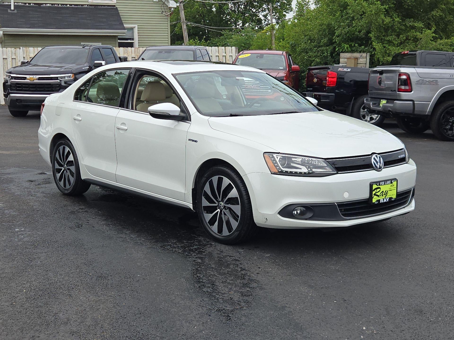 Used 2014 Volkswagen Jetta SEL with VIN 3VW637AJ2EM215799 for sale in Fox Lake, IL