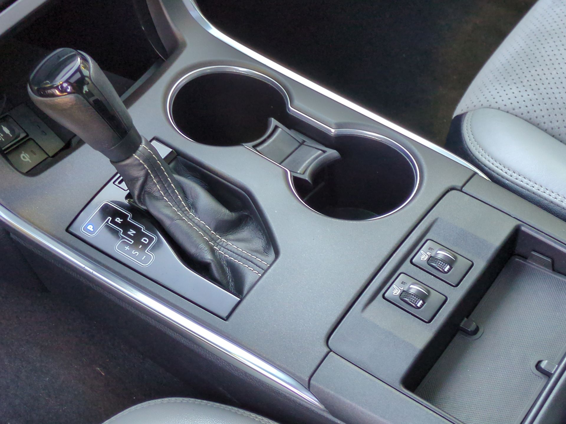 2015 Toyota Camry XSE