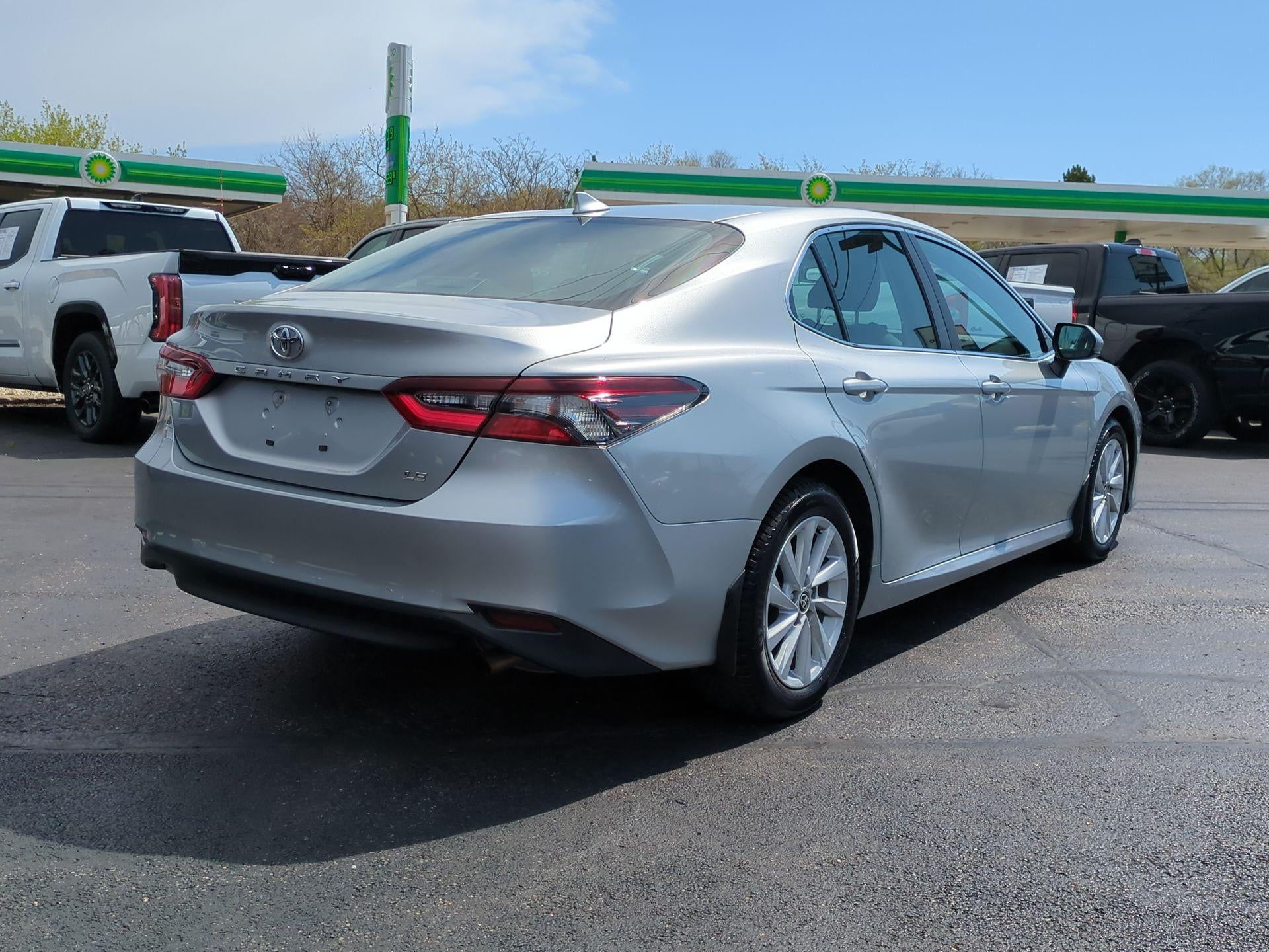 2022 Toyota Camry LE