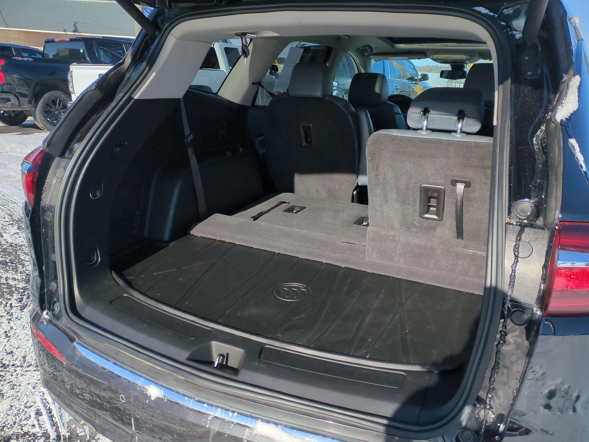 2020 Buick Enclave Essence