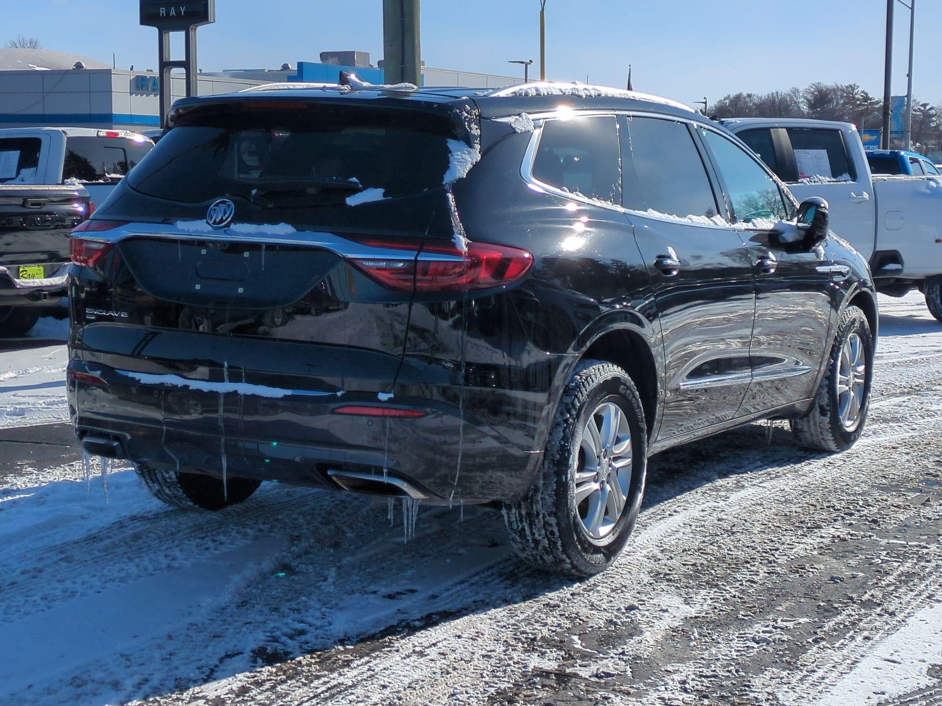 2020 Buick Enclave Essence