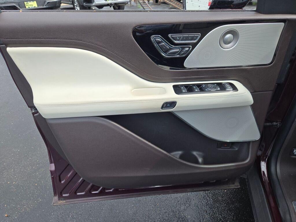 2023 Lincoln Aviator Black Label
