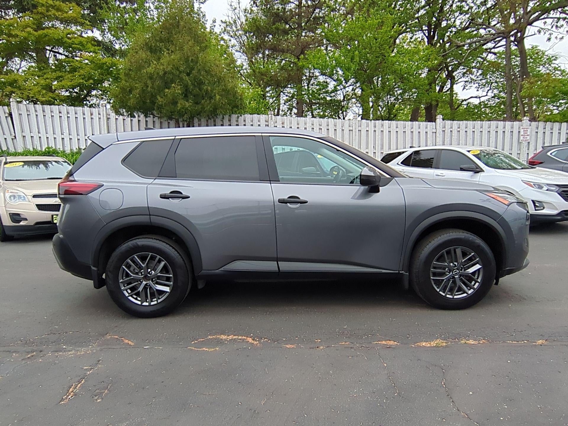 2022 Nissan Rogue S