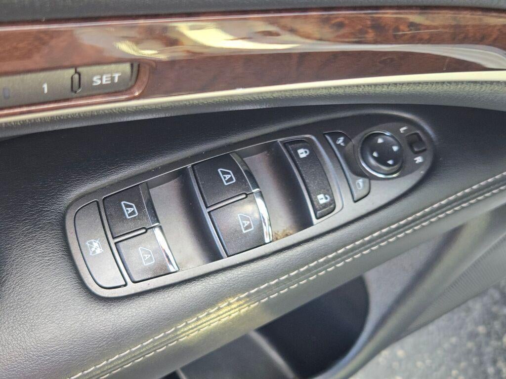 2019 INFINITI QX60 LUXE