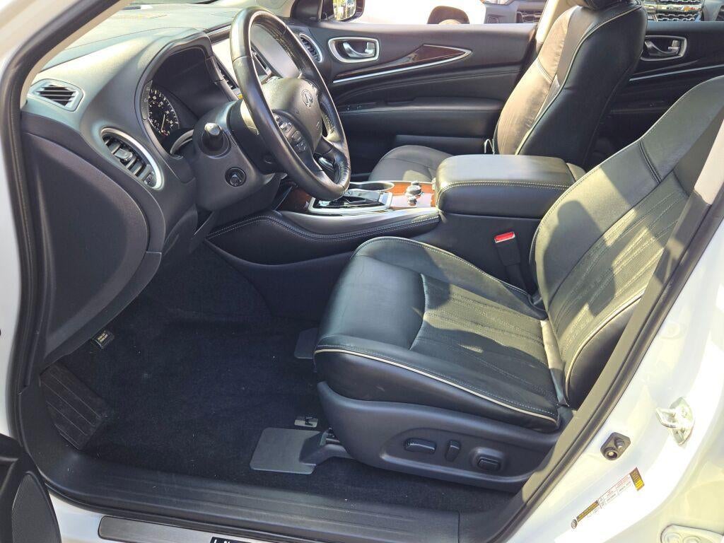 2019 INFINITI QX60 LUXE