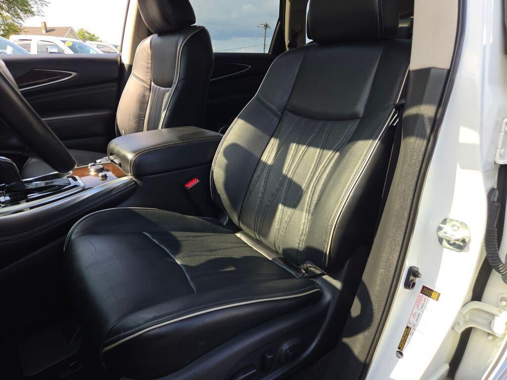 2019 INFINITI QX60 LUXE