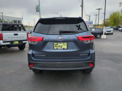 2018 Toyota Highlander SE