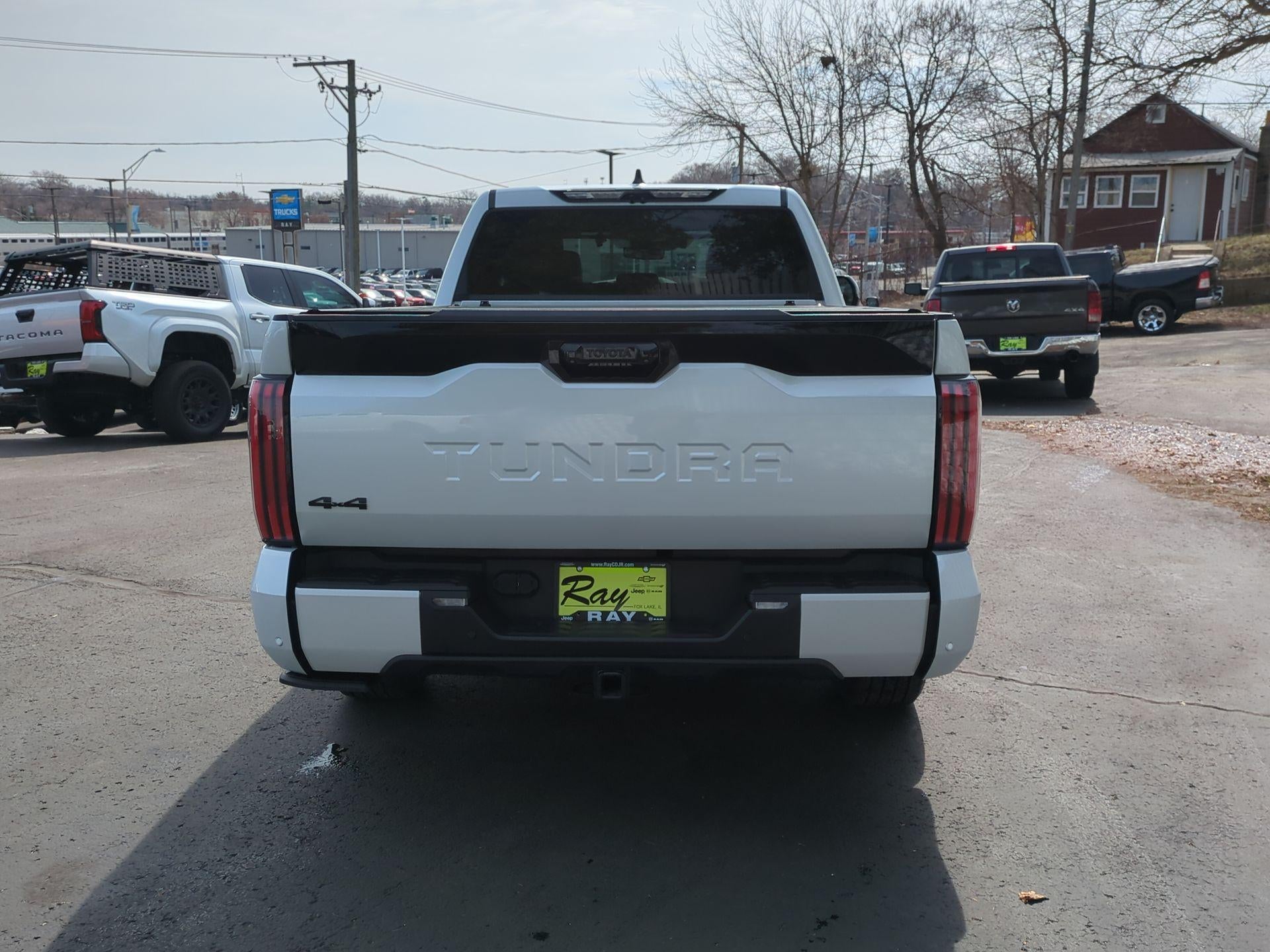 2023 Toyota Tundra Hybrid Platinum