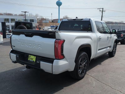 2023 Toyota Tundra Hybrid Platinum
