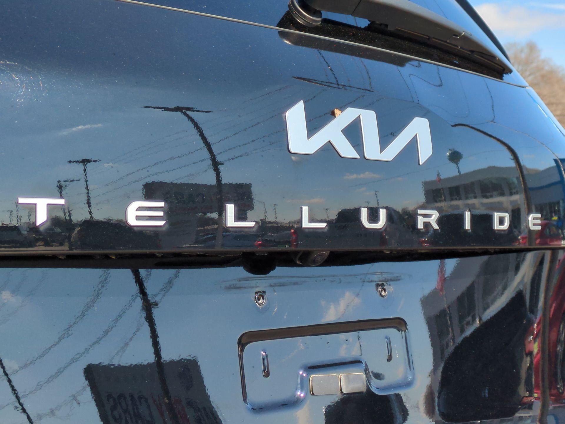 2023 Kia Telluride S