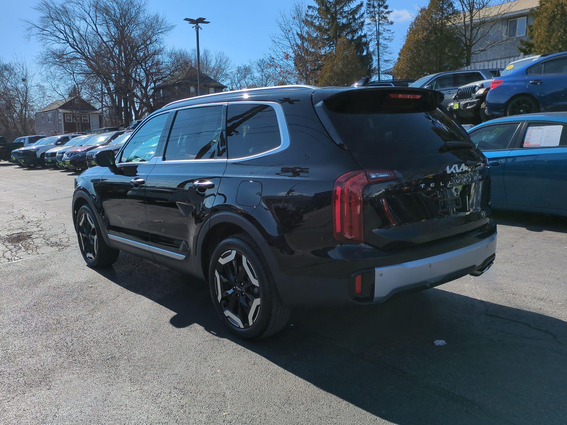 2023 Kia Telluride S