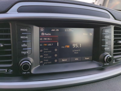 2019 Kia Sorento 2.4L LX