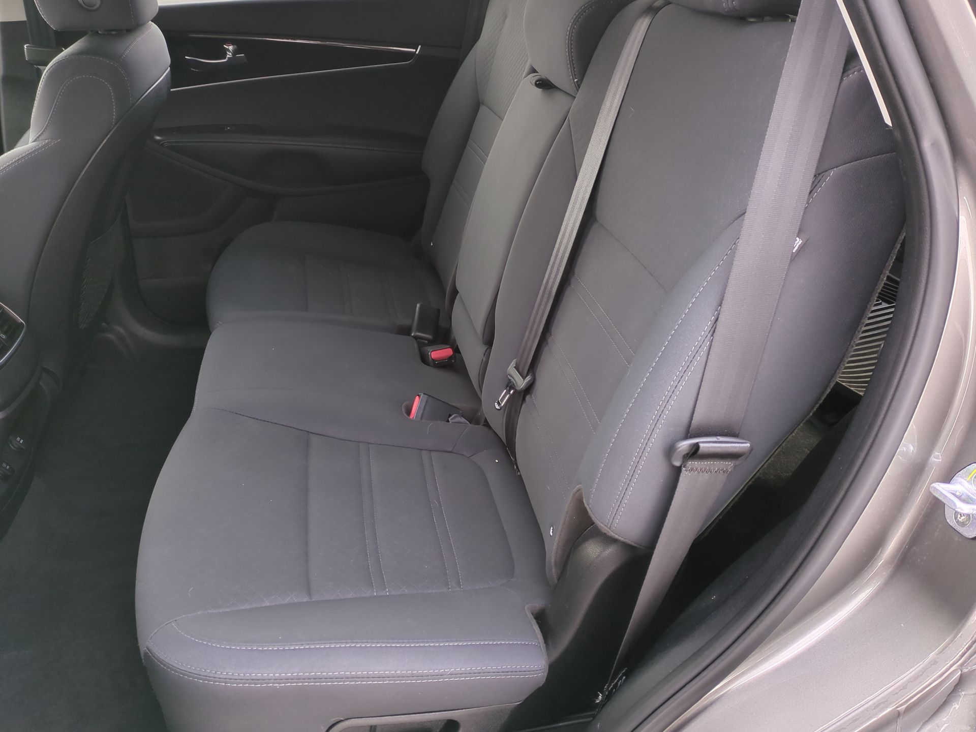 2019 Kia Sorento 2.4L LX