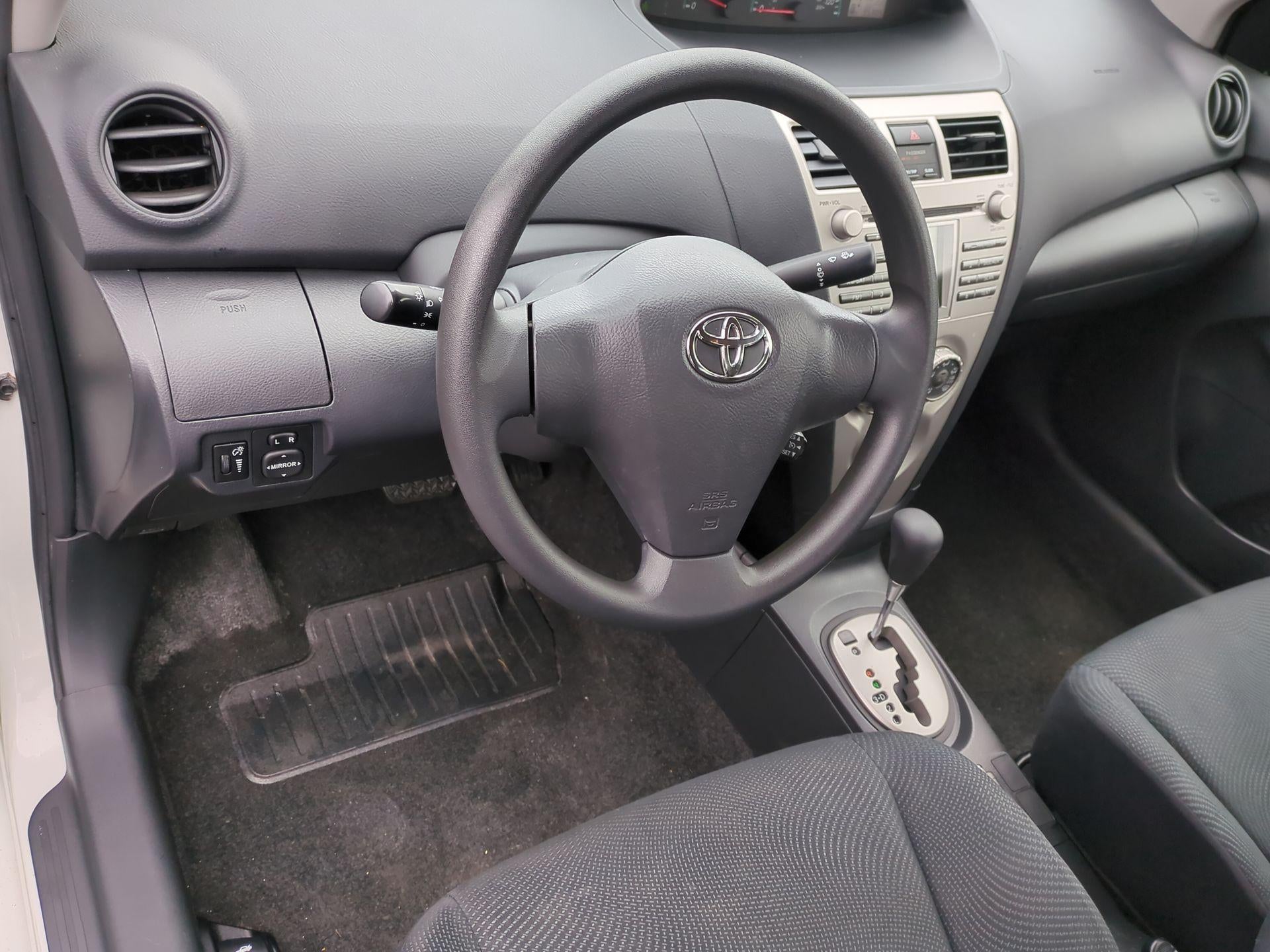 2009 Toyota Yaris 4DR SDN BASE AT