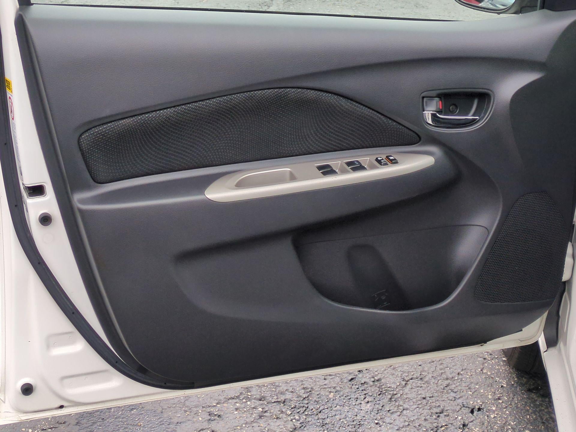 2009 Toyota Yaris 4DR SDN BASE AT