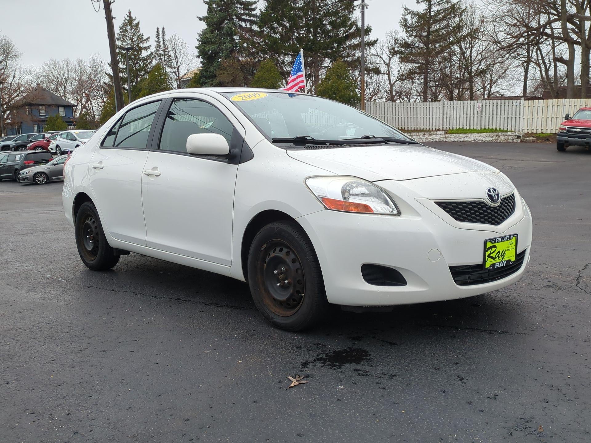 2009 Toyota Yaris 4DR SDN BASE AT