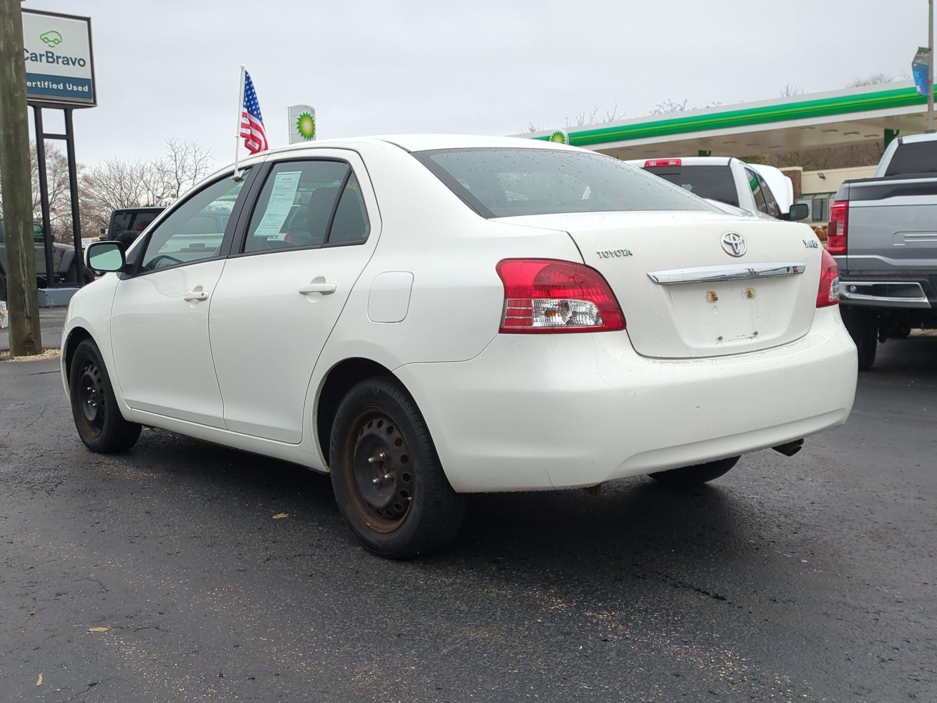 2009 Toyota Yaris 4DR SDN BASE AT