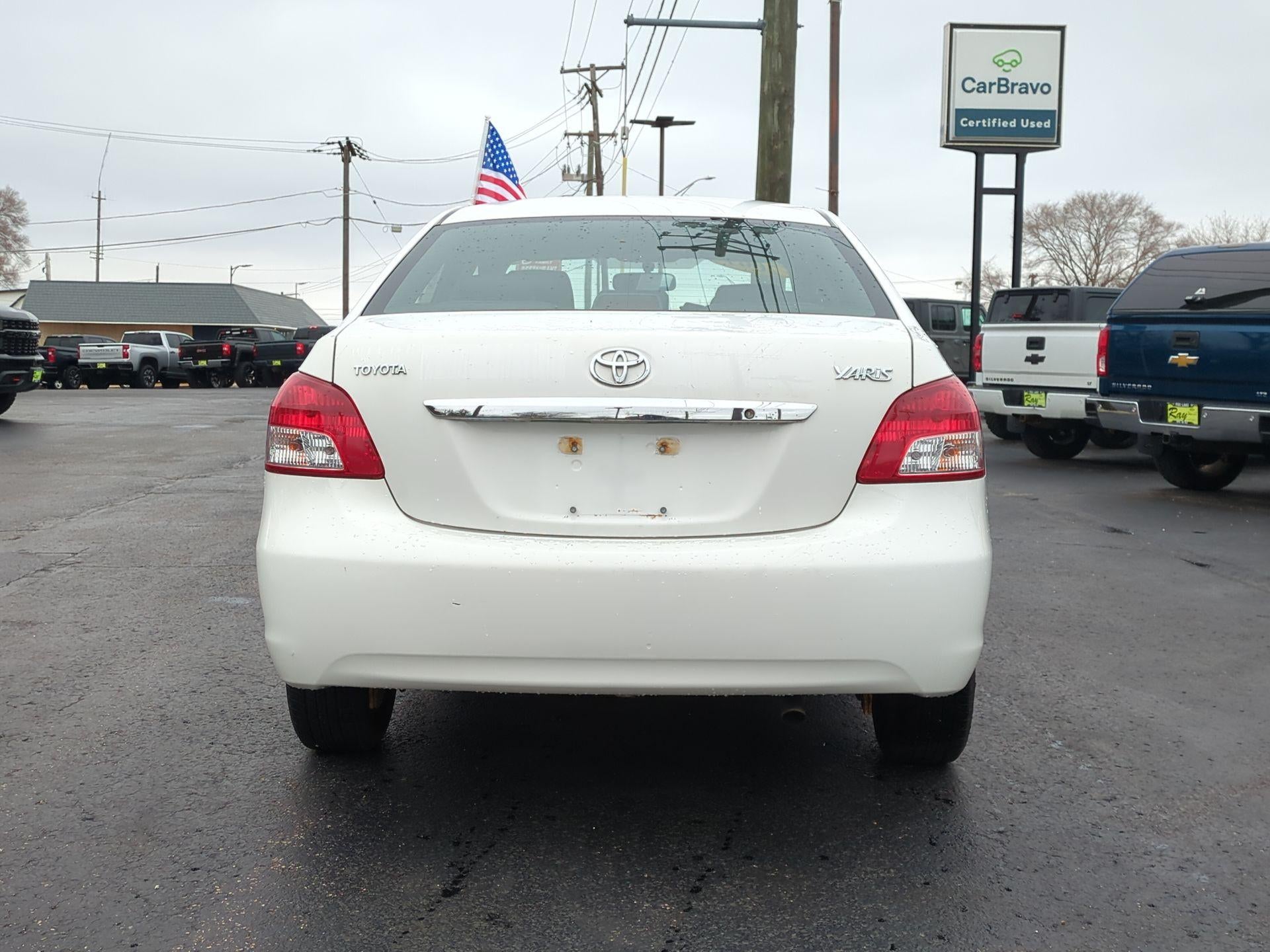 2009 Toyota Yaris 4DR SDN BASE AT