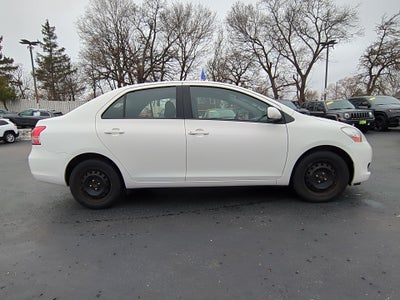 2009 Toyota Yaris 4DR SDN BASE AT