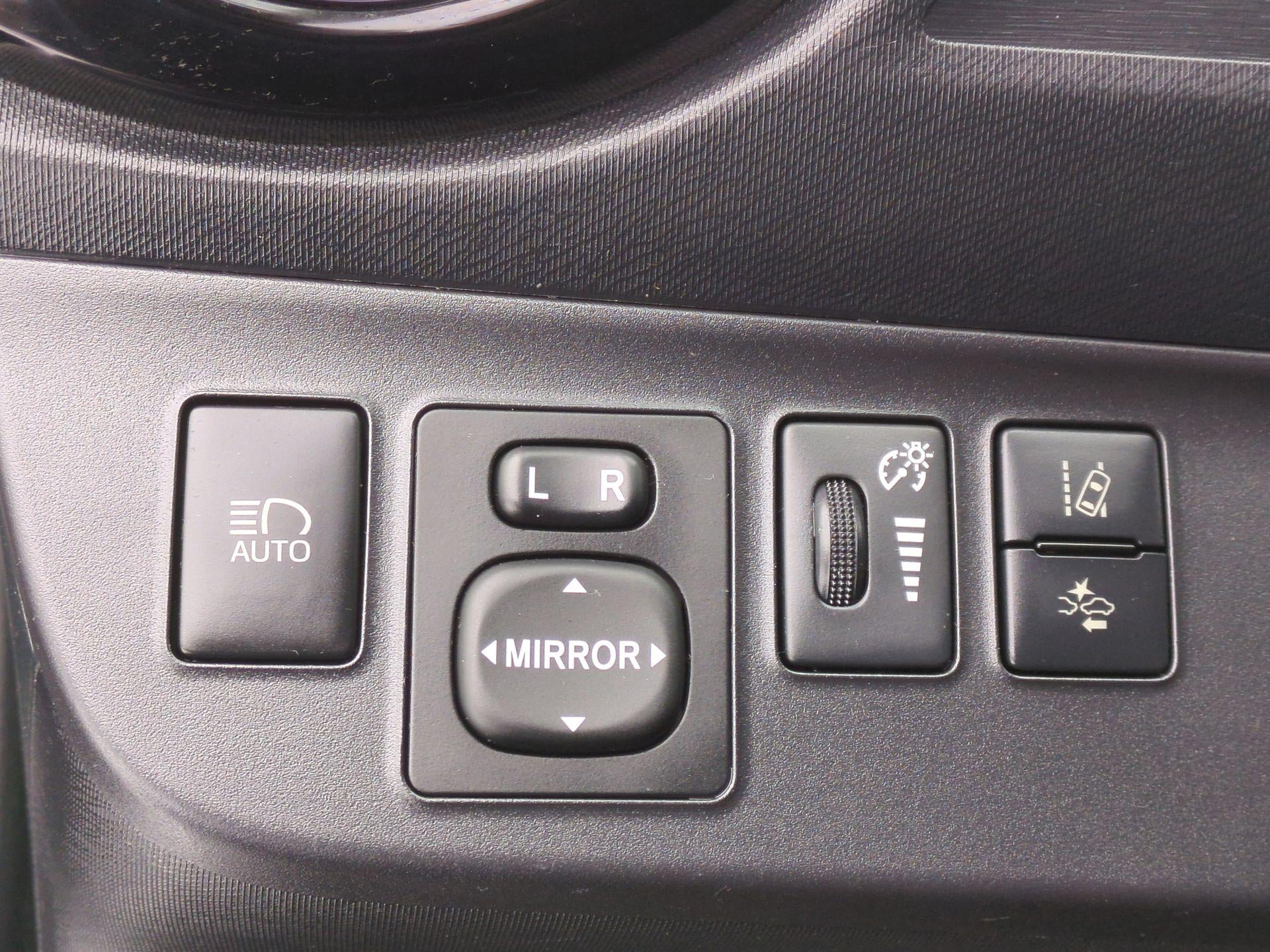 2017 Toyota Prius c Two