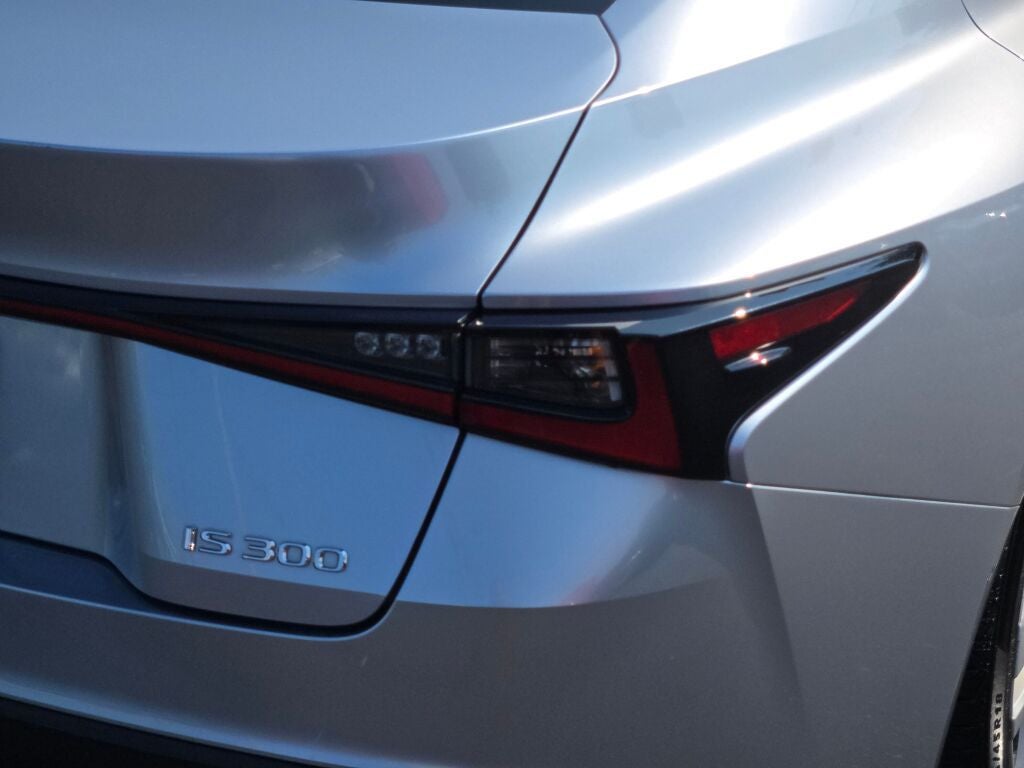 2021 Lexus IS 300 