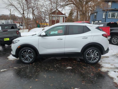2022 Buick Encore GX Select