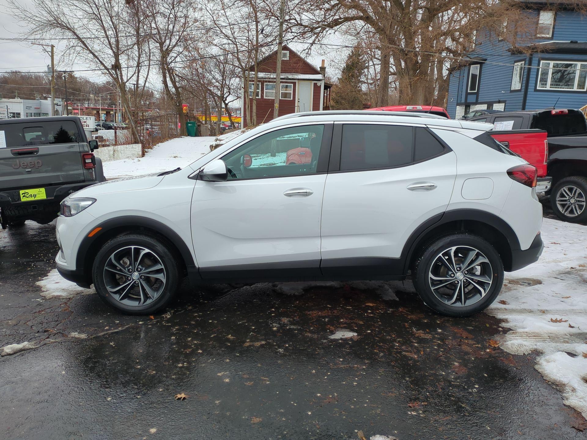 2022 Buick Encore GX Select