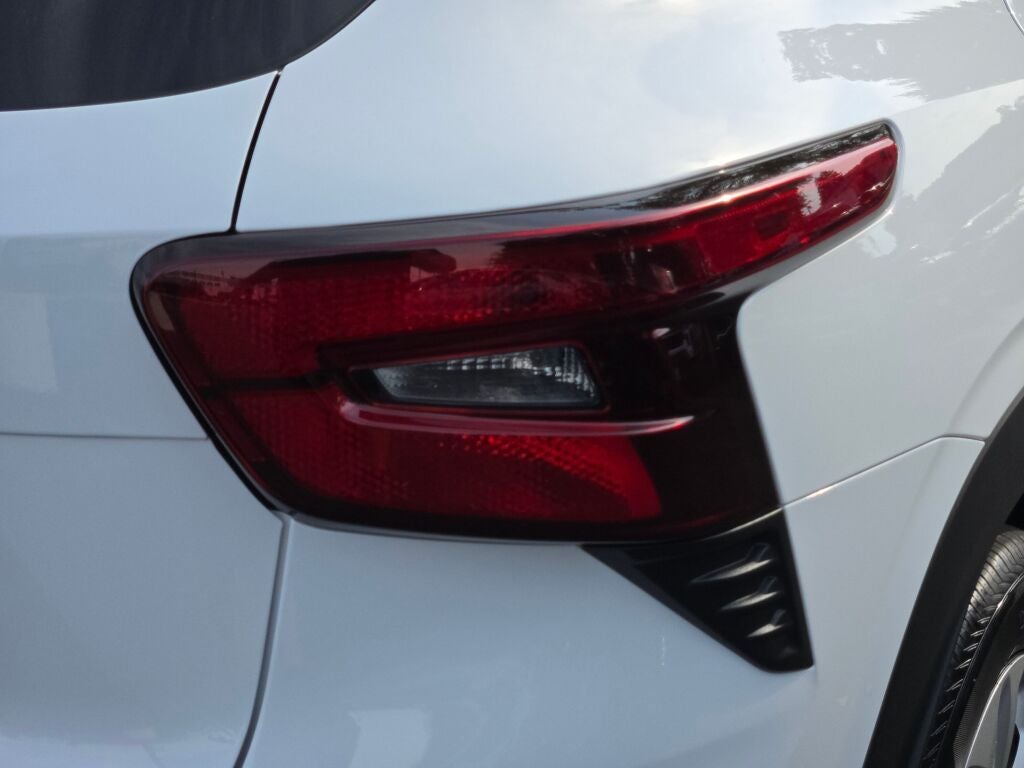 2024 Chevrolet Trax LS - Photo 11
