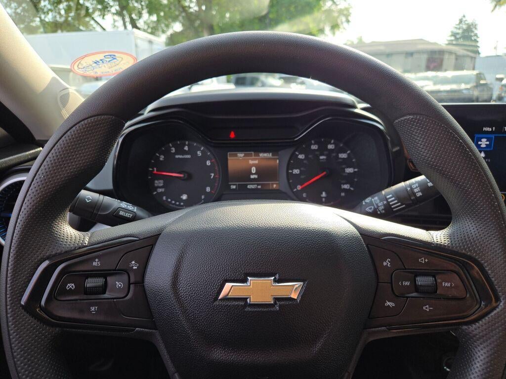 2024 Chevrolet Trax LS - Photo 33