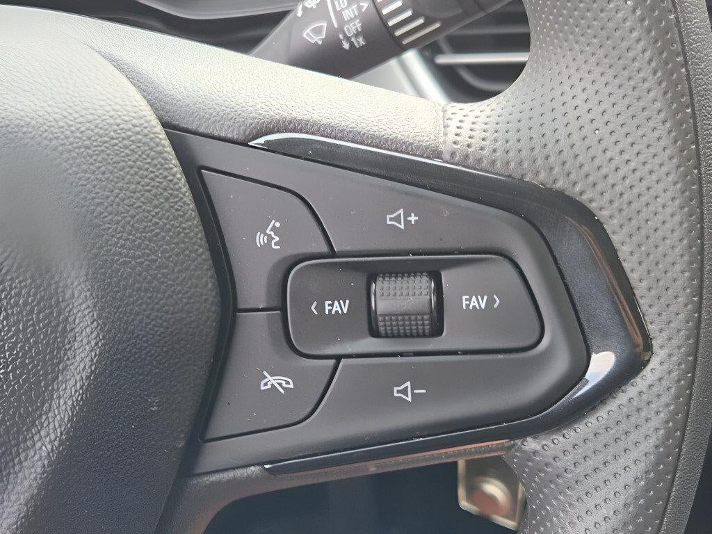 2026 Chevrolet Trax FWD 4dr LS