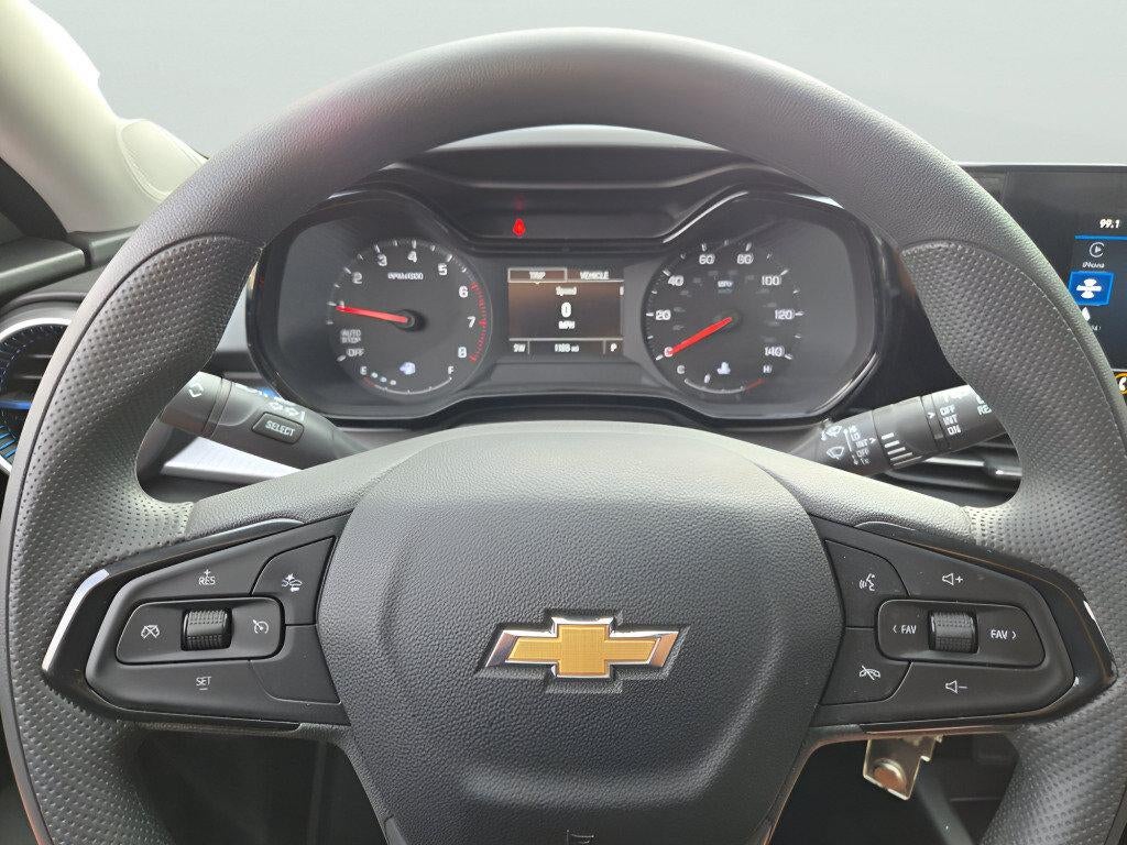 2026 Chevrolet Trax FWD 4dr LS