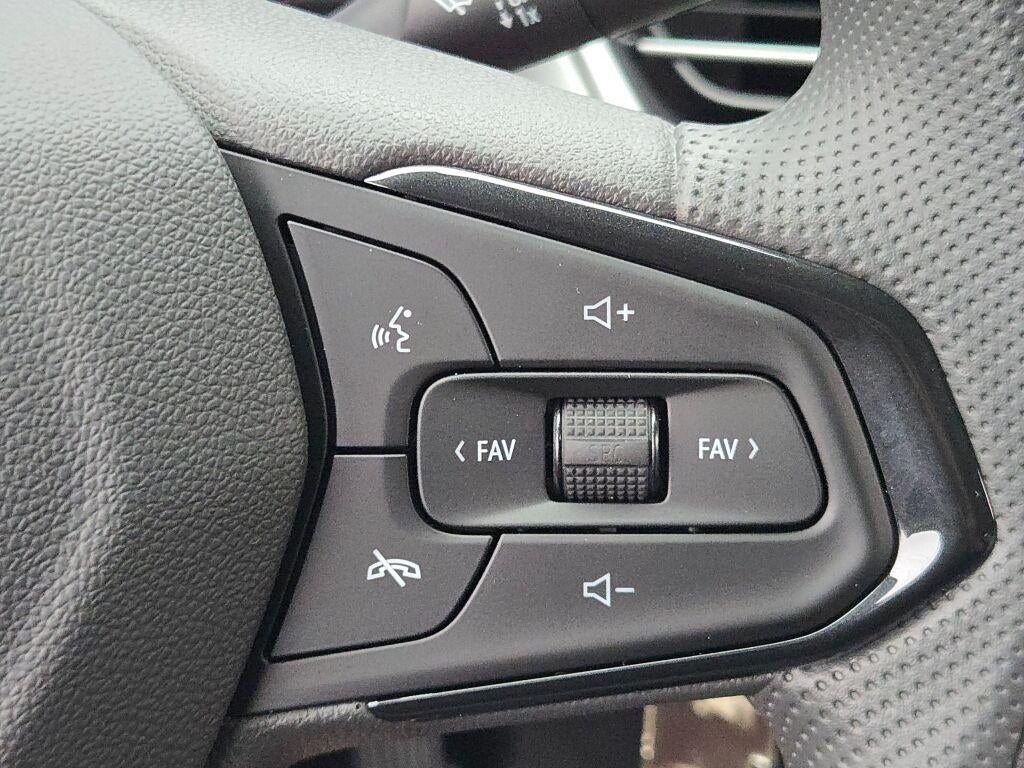 2026 Chevrolet Trax FWD 4dr LS
