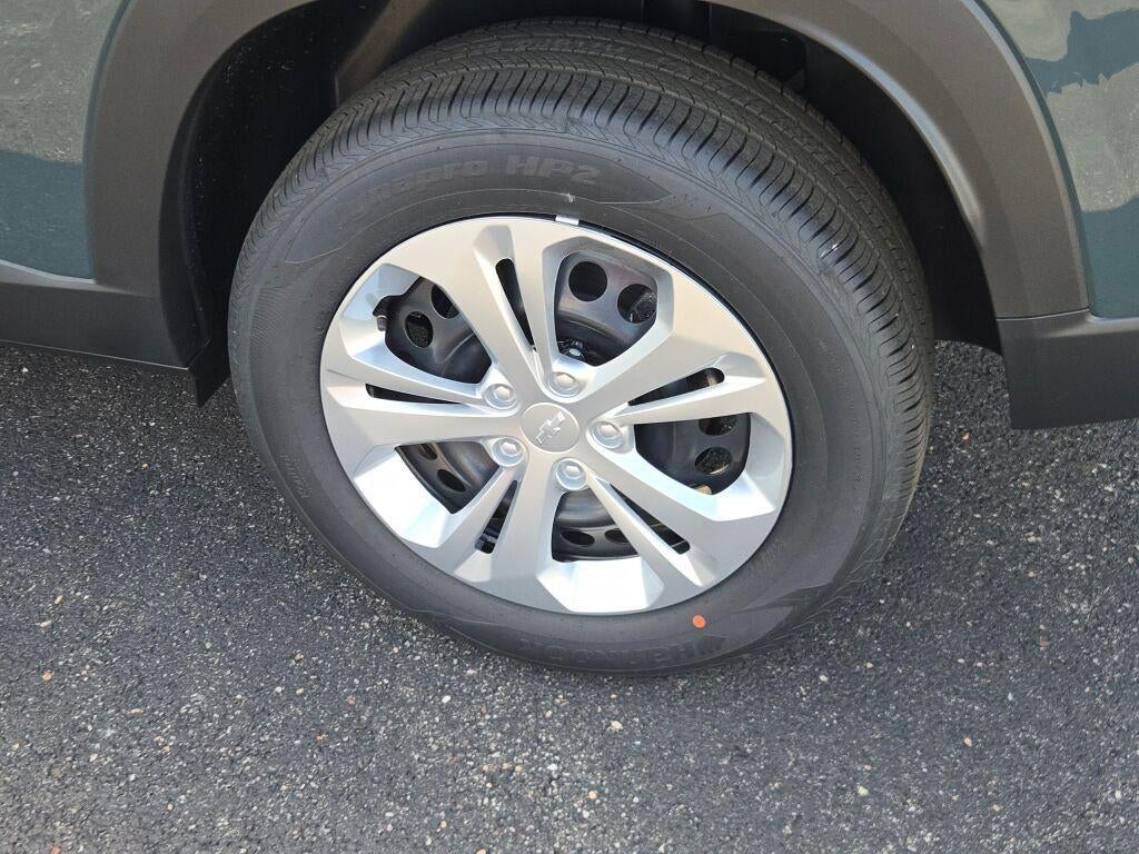 2026 Chevrolet Trax FWD 4dr LS