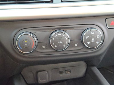 2026 Chevrolet Trax FWD 4dr LS