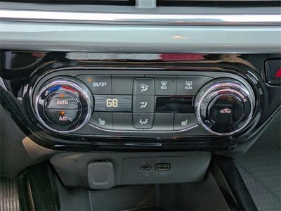 2026 Chevrolet Trax FWD 4dr LT