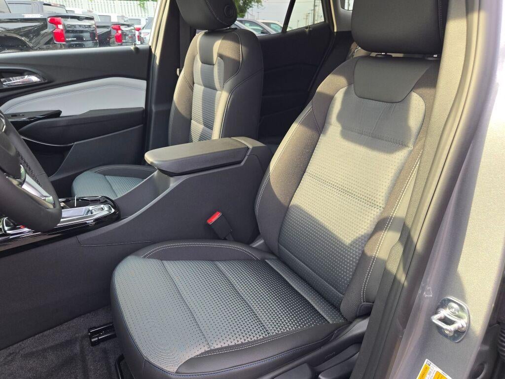 2026 Chevrolet Trax FWD 4dr LT