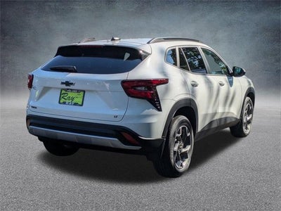 2026 Chevrolet Trax FWD 4dr LT