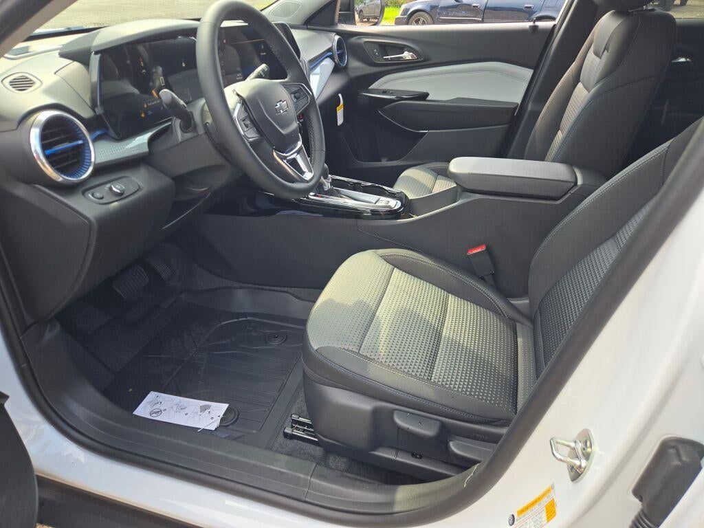 2026 Chevrolet Trax FWD 4dr LT