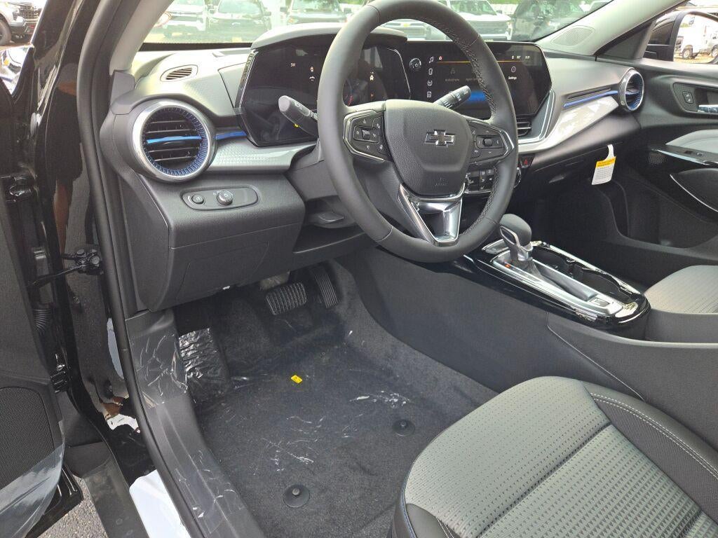 2026 Chevrolet Trax FWD 4dr LT