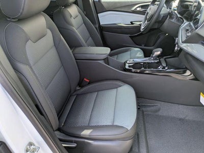 2026 Chevrolet Trax FWD 4dr LT