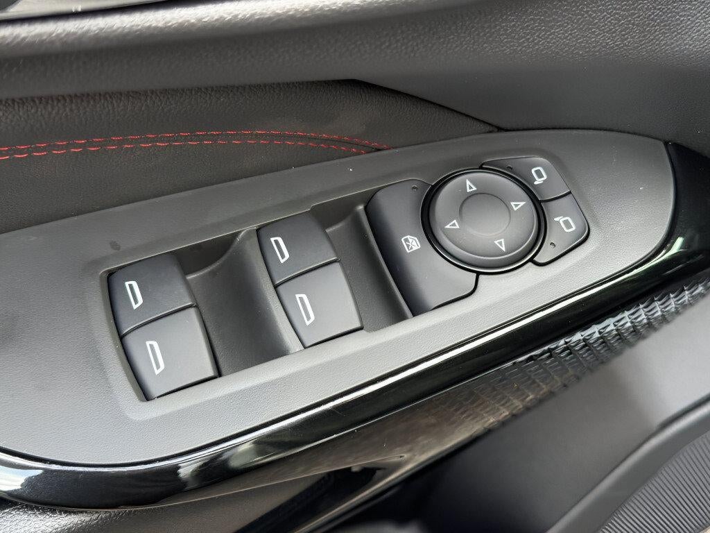 2026 Chevrolet Trax FWD 4dr 2RS