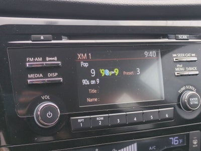 2017 Nissan Rogue SV