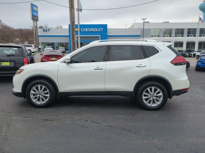 2017 Nissan Rogue SV