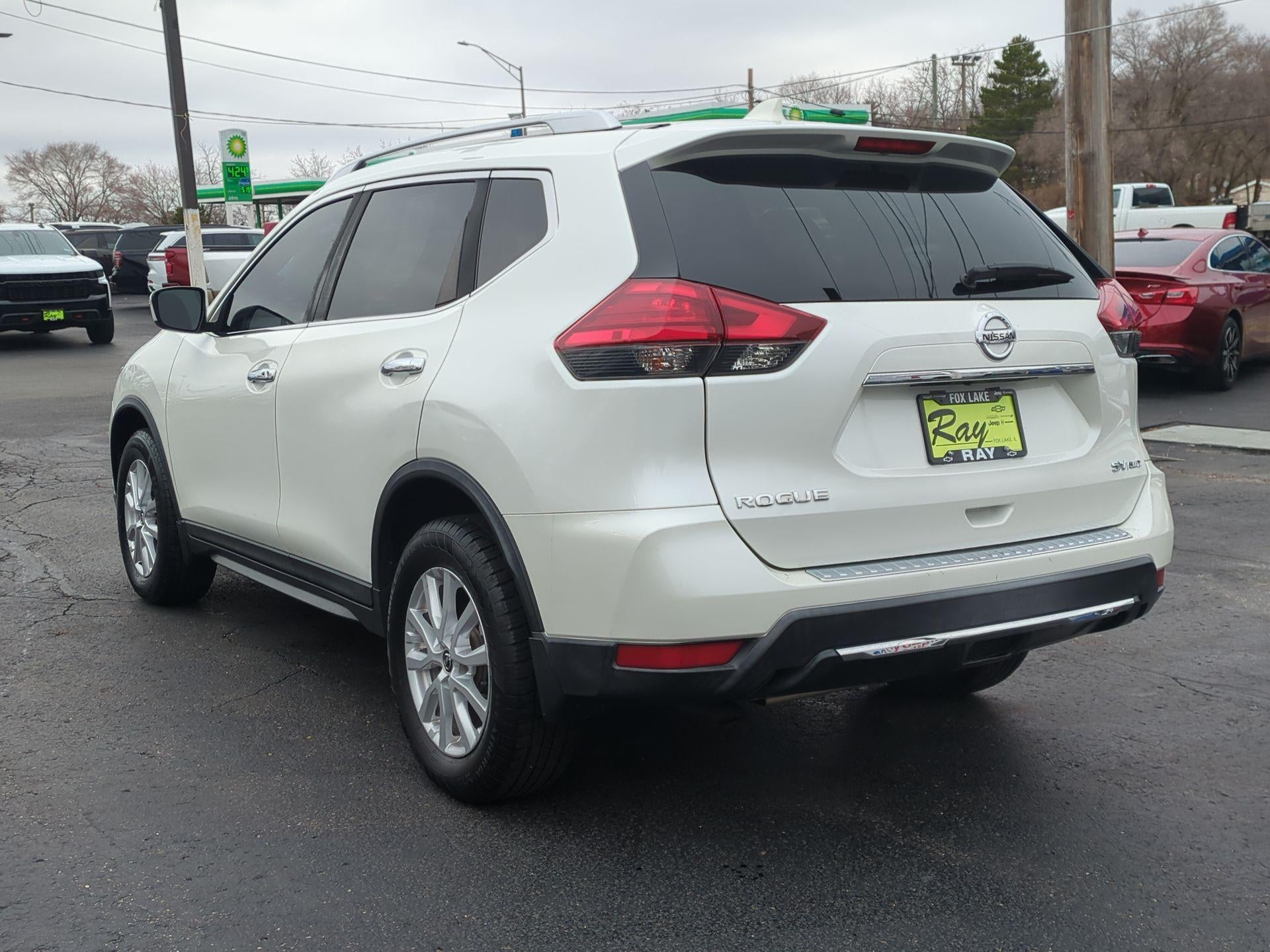 2017 Nissan Rogue SV