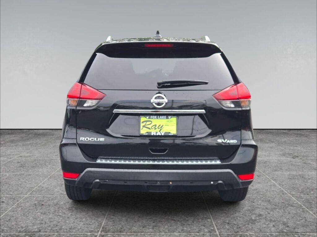 2018 Nissan Rogue SV