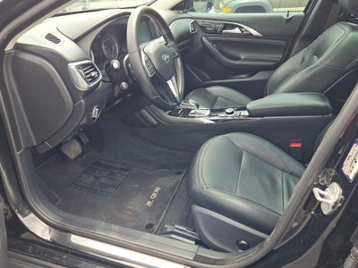 2018 INFINITI QX30 Premium