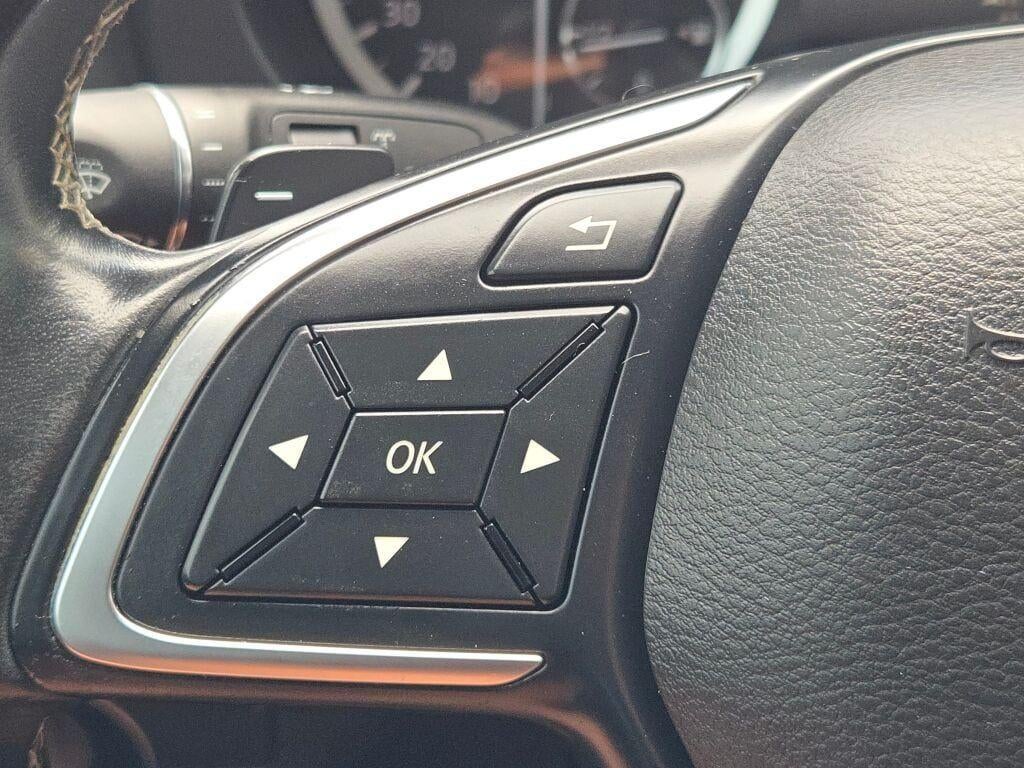 2018 INFINITI QX30 Premium
