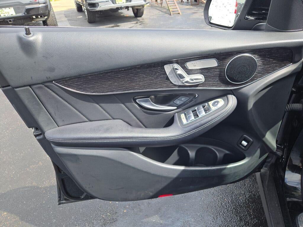 2022 Mercedes-Benz GLC 300 4MATIC® SUV